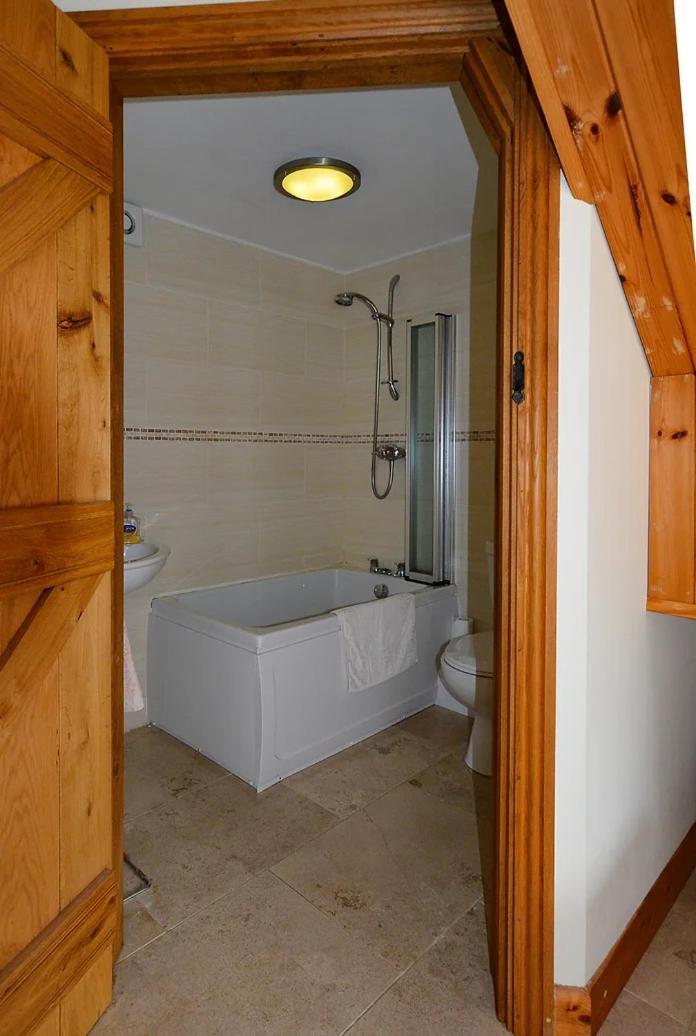 Rhiwddu Barns Villa Llangadog Phòng bức ảnh