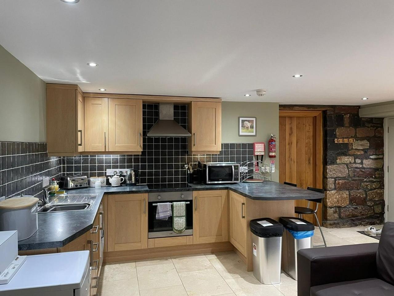 Rhiwddu Barns Villa Llangadog Phòng bức ảnh